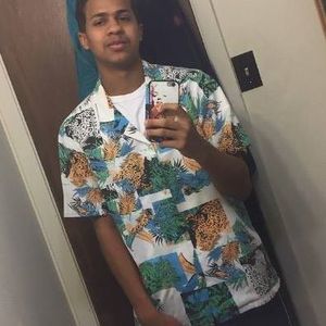 Meet your Posher, Cj